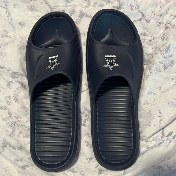 Dallas Cowboys Womens Slides - Picture 1 of 4